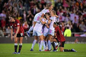 Arsenal Celebrate Cloe Lacasse's Goal Against Manchester United in Barclays Women's Super League