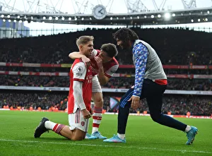 Arsenal Celebrate Emile Smith Rowe's Goal vs. Brentford, Premier League 2021-22