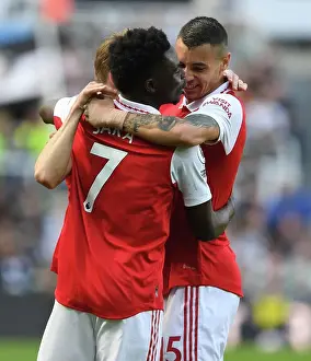 Arsenal Celebrate First Goal Against Newcastle United in 2022-23 Premier League Clash