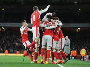 Arsenal Celebrate Goal Against Leicester City: Premier League 2016-17