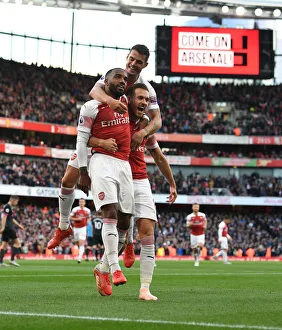 Arsenal Celebrate: Lacazette, Xhaka, Ramsey Score in Arsenal v Everton (2018-19)