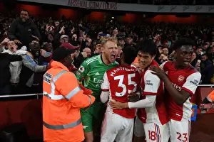 Arsenal Celebrate Lacazette's Goal: Arsenal v Crystal Palace, Premier League 2021-22