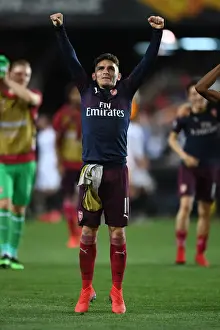 Arsenal Celebrate Semi-Final Victory over Valencia in Europa League