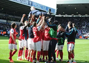 Arsenal Celebrate Title Win: Pat Rice's Emotional Send-Off (West Bromwich Albion v Arsenal, 2012)
