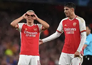 Arsenal Celebrate Trossard's Brace Against PSV Eindhoven in UCL Group Stage