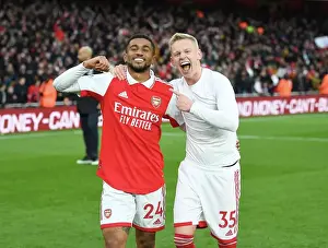 Arsenal Celebrate Victory Over AFC Bournemouth in Premier League Clash