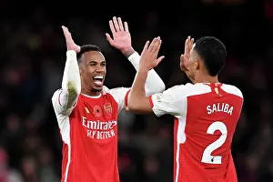 Arsenal Celebrate Victory Over Burnley in 2023-24 Premier League