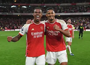 Arsenal V Manchester City 2023-24 Prints: Arsenal Celebrate Victory Over Manchester City in 2023-24 Premier League
