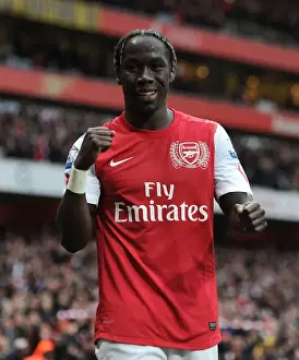 Arsenal V Manchester City 2011-12 Prints: Arsenal Celebrate Victory Over Manchester City: Bacary Sagna's Triumphant Moment (2011-12)