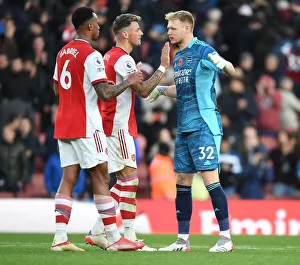 Arsenal Celebrate Win Against Watford in Premier League