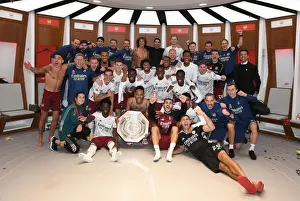 Arsenal Celebrates FA Community Shield Victory over Liverpool: 2020-21