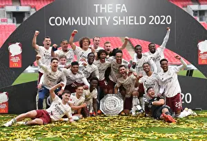 Arsenal Celebrates FA Community Shield Victory over Liverpool
