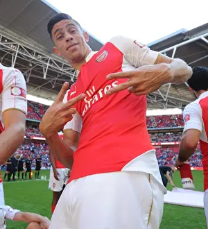 Arsenal Celebrates FA Community Shield Win Against Chelsea