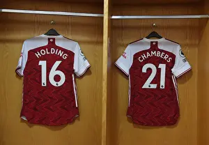 Arsenal Changing Room: Empty Arrows Prepare for Liverpool Clash Amidst Pandemic