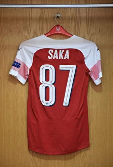 Images Dated 13th December 2018: Arsenal Changing Room: Buyako Sakas Shirt Hang Ahead of Arsenal vs Qarabag UEFA Europa League Match