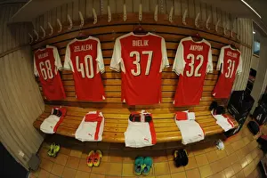 Arsenal Changing Room: Pre-Season Showdown against Manchester City, Gothenburg 2016