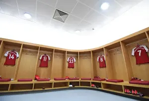 Arsenal V Manchester City 2017-18 Prints: Arsenal Changing Room: Preparing for the Battle against Manchester City (2017-18)