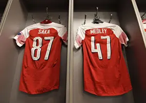 Arsenal Changing Room: Preparing for FC Vorskla Poltava (2018-19) - Europa League Shirts Hang in Readiness