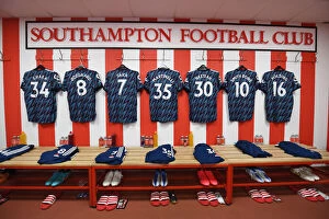 Images Dated 16th April 2022: Arsenal Changing Room Before Southampton Clash - Premier League 2021-22