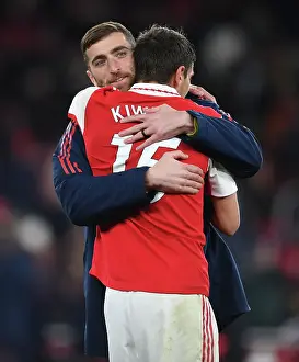 Arsenal and Chelsea Embrace in Premier League Showdown at Emirates Stadium