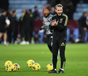 Arsenal Coach Albert Stuivenberg Motivates Team During Warm-up at Aston Villa, Premier League 2023-24