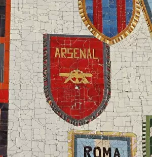 Seville v Arsenal 2007-8 Gallery: Arsenal crest at the stadium