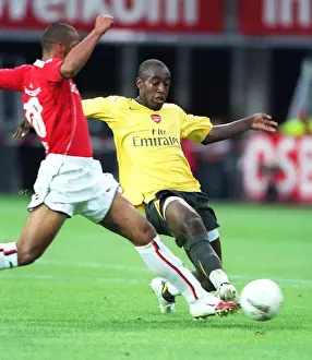 AZ Alkmaar V Arsenal 2006-07 Prints: Arsenal Crushes AZ Alkmaar 3-0: Pre-Season Triumph in Holland