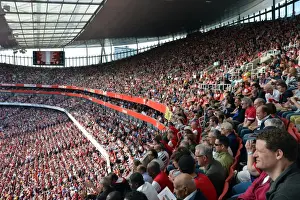 Arsenal V Southampton 2012:13 Prints: Arsenal Crushes Southampton 6-1 in Epic Premier League Clash at Emirates Stadium