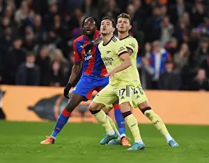 Arsenal Defenders Cedric and Ben White Fend Off Crystal Palace's Mateta in Intense Premier League Clash