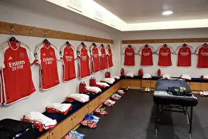 Arsenal Dressing Room: Pre-Match Moments at Chelsea (2023-24)