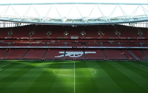 Arsenal V Stoke City 2014-15 Prints: Arsenal at Emirates Stadium: Arsenal vs Stoke City, Premier League 2014-15