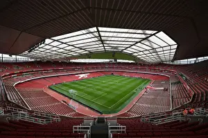 Arsenal V Huddersfield Town - 2018-19 Prints: Arsenal at Emirates Stadium: Pre-Match Scene vs Huddersfield Town (2018-19)