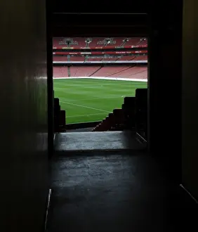 Arsenal V Southampton 2016-17 Prints: Arsenal at Emirates Stadium: Premier League Clash Against Southampton (2016-17)