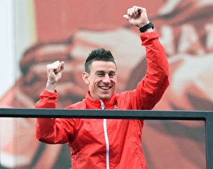 Arsenal FA Cup Final Victory Parade 2014-15 Prints: Arsenal FA Cup Triumph: 2014-15 Victory Parade