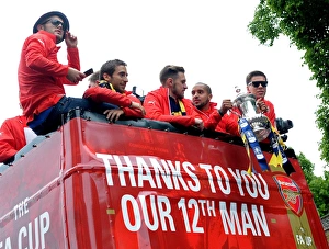 Arsenal FA Cup Final Victory Parade 2014-15 Prints: Arsenal FA Cup Triumph: 2014-15 Victory Parade