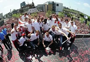 Arsenal Trophy Parade 2014 Collection: Arsenal FA Cup Victory Parade