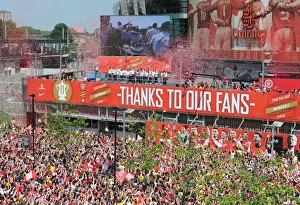 Arsenal FA Cup Victory Parade: Celebrating with the Trophy at Emirates Stadium (2014)