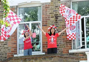 Arsenal Trophy Parade 2014 Prints: Arsenal Fans Celebrate Trophy Victory: Islington Parade, May 18, 2014
