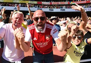 Arsenal Fans Celebrate Victory: Arsenal FC vs Leicester City, Premier League 2022-23