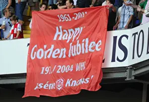 Arsenal Fans Defiant Roar: 2-1 Loss at White Hart Lane, Premier League 2011-12