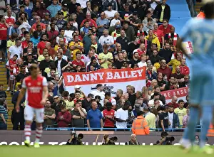 Arsenal Fans Honor Late Supporter Danny Bailey Before Manchester City Clash