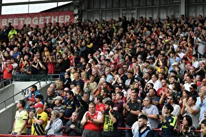 Arsenal Fans Pay Tribute to the Queen: Brentford vs. Arsenal, Premier League 2022-23