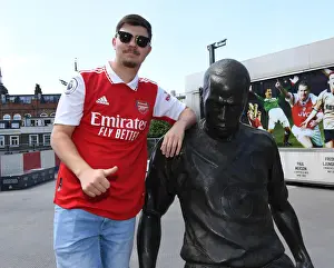 Arsenal V Everton 2021-22 Prints: Arsenal Fans Showcase New Home Shirts at Emirates Stadium (2021-22)
