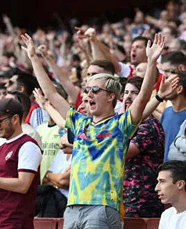 Arsenal Fans in Full Throat: Arsenal v Norwich City, Premier League 2021-22