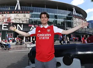 Arsenal V Everton 2021-22 Prints: Arsenal Fans Unveil New Home Shirts Ahead of Arsenal vs. Everton, Premier League 2021-22