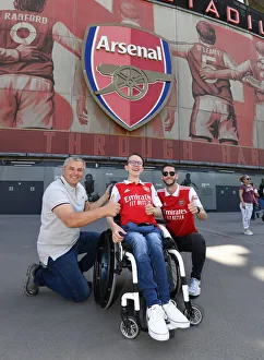 Arsenal V Everton 2021-22 Prints: Arsenal Fans Unveil New Home Shirts Before Arsenal vs. Everton, Premier League 2021-22