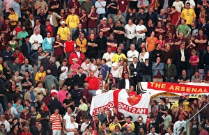 Arsenal Fans Unyielding Battle: 0-0 Second Leg, Villarreal UEFA Cup Semifinal, El Madrigal Stadium, 2006