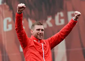 Arsenal FC: 2014-15 FA Cup Victory Parade - Celebrating the Triumph