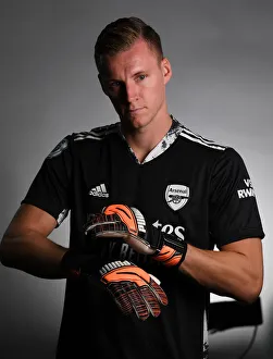 Arsenal FC: 2020-21 Team Photocall - Bernd Leno