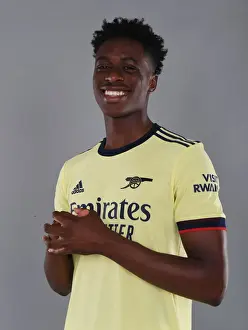 Arsenal FC: 2021-22 First Team Training - Sambi in Action